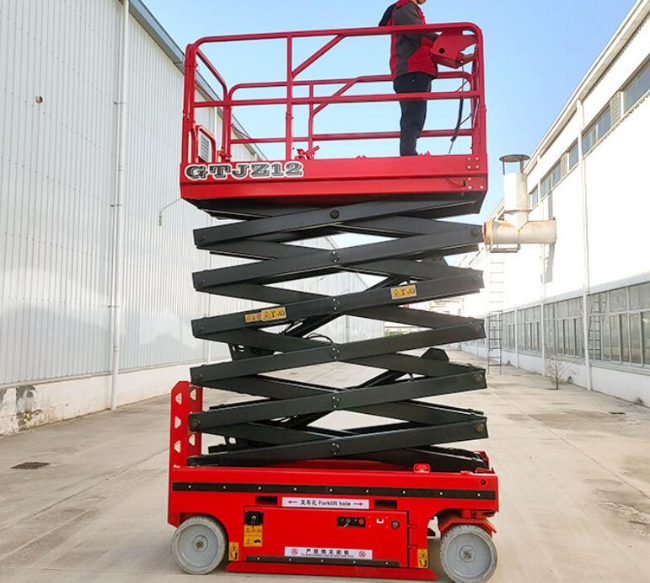 德江自行走移动式升降机